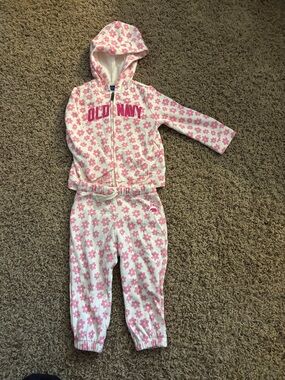 Old Navy White and Pink Floral Set